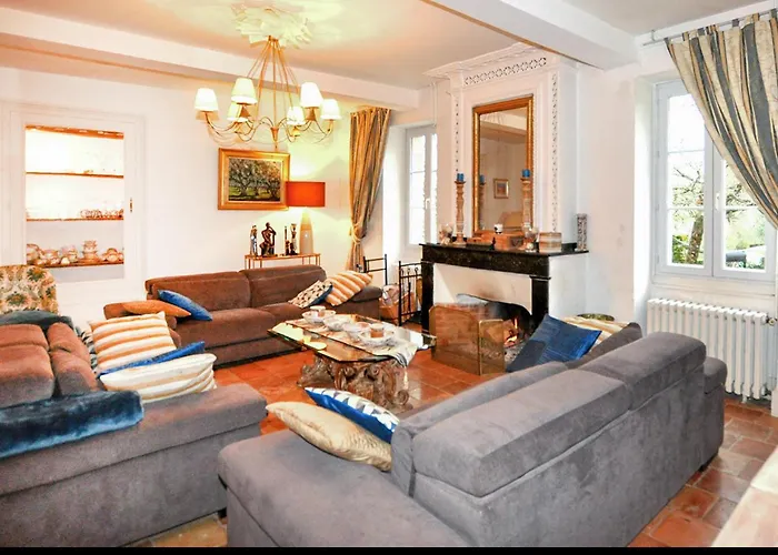 Longere Authentique Piscine *