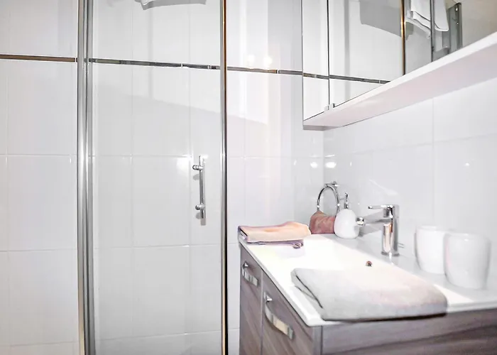 Longere Authentique Piscine Hébergement de vacances Sieurac