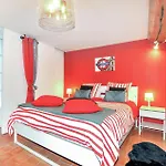Longere Authentique Piscine *