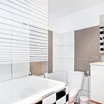 Longere Authentique Piscine *