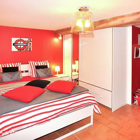 Longere Authentique Piscine *