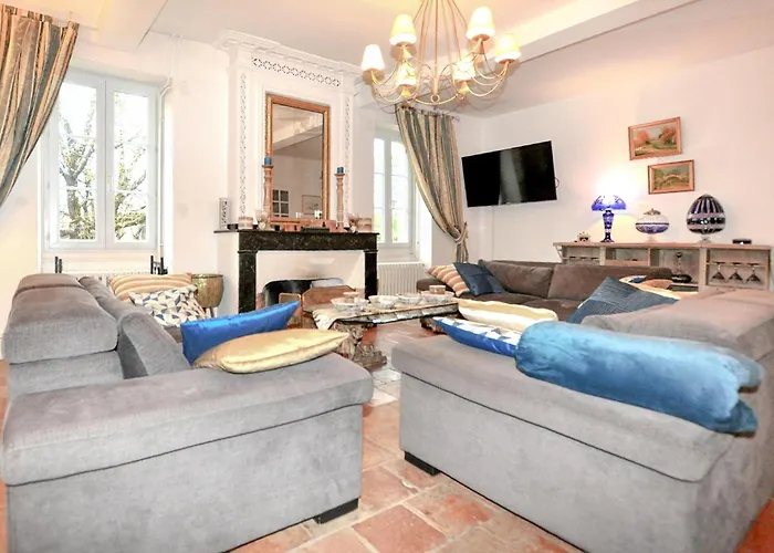 Longere Authentique Piscine Holiday home