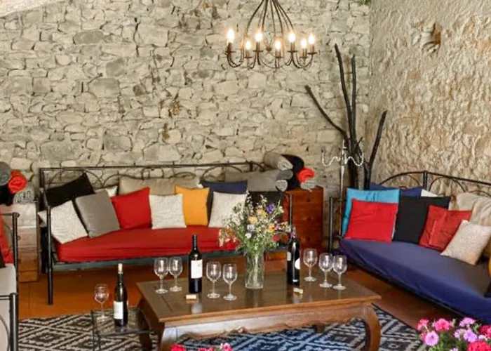 Longere Authentique Piscine *