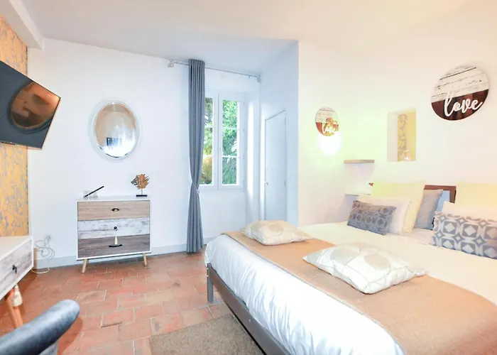 Longere Authentique Piscine Holiday home